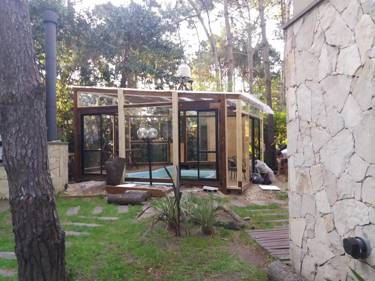 Aylen Departamentos En Pinamar Διαμέρισμα Δωμάτιο φωτογραφία